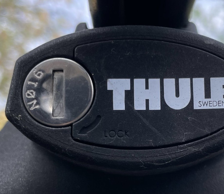 Thule Schlüssel mit eingeprägter Schlüsselnummer – Original Thule Ersatzschlüssel beim Dachbox Zentrum